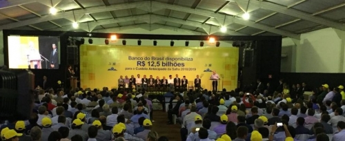 Imagem retirada de https://diariodoestadogo.com.br/wp-content/uploads/2018/01/temer-e1517320198936.jpg